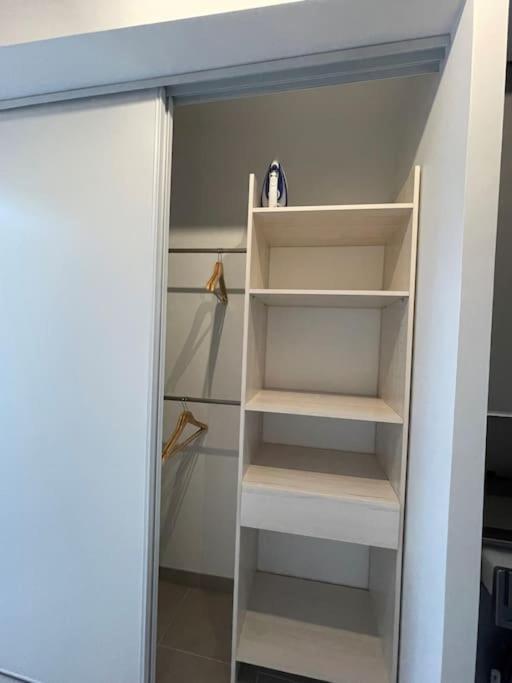 Appartement T2 La Ferte Gaucher A 200M Du Centre Luaran gambar