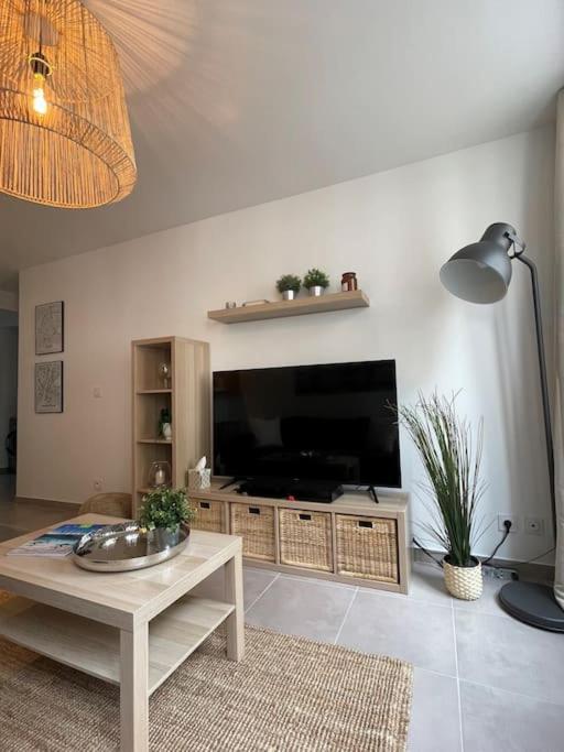 Appartement T2 La Ferte Gaucher A 200M Du Centre Luaran gambar